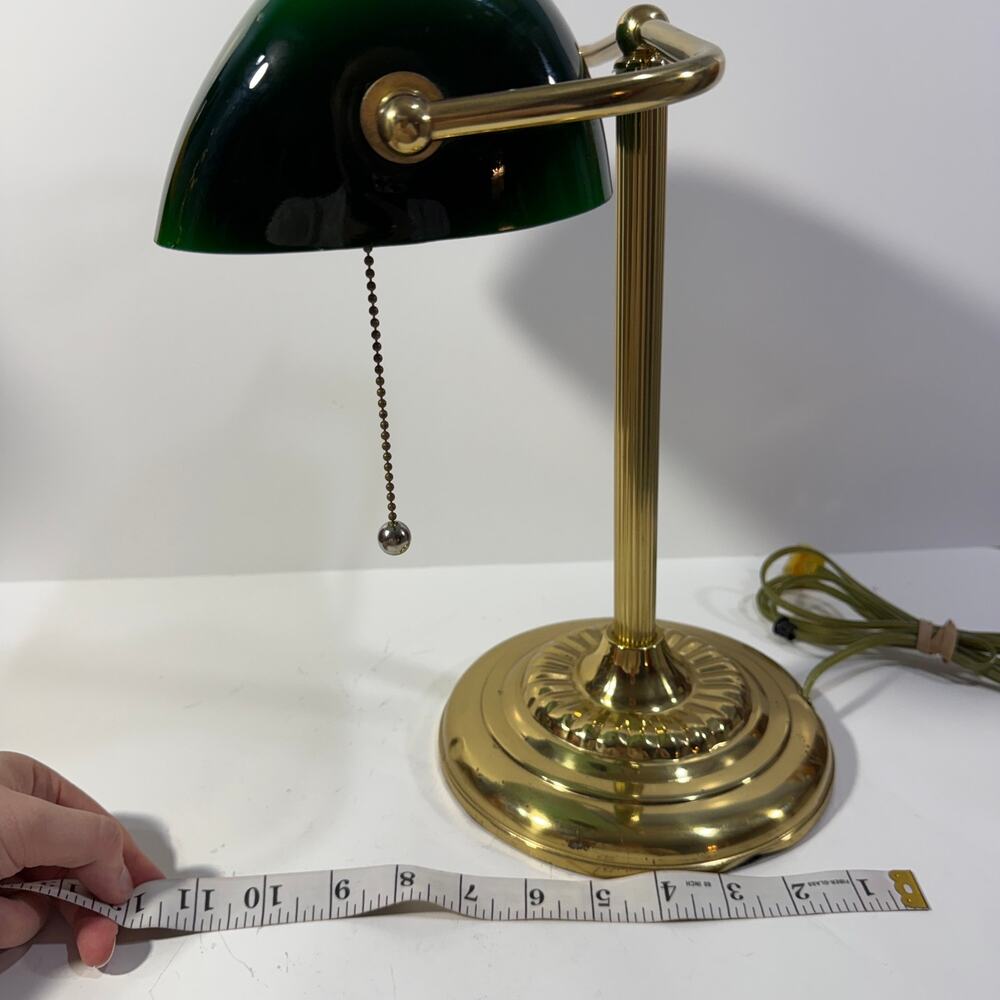 Vintage Brass Banker Lawyer Emerald Green Glass Art Deco Desk Lamp - Picture 7 of 10